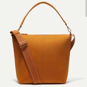 Rothy’s bucket bag